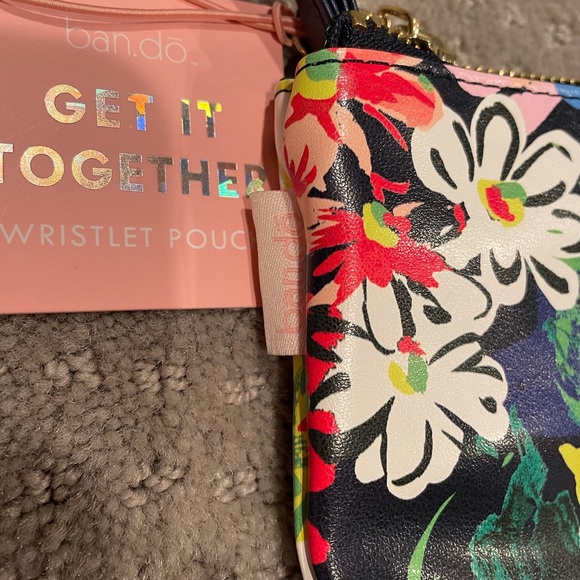 NWT Ban.do Get it Together Wristlet Pouch - Flower shop - Picture 4 of 9